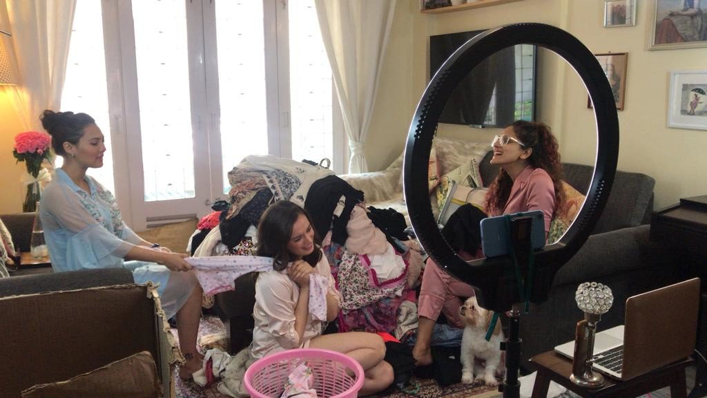 Have Your Own Closet Makeover like Evelyn and Her Friend