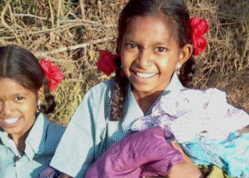 ANOTHER SUCCESSFUL MONTH FOR SEAMS FOR DREAMS OUTREACH AND CLOTHES DISTRIBUTION - Seams For Dreams