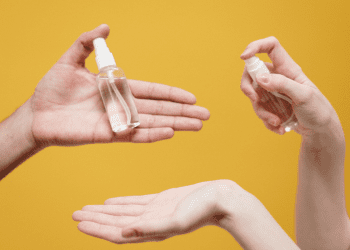 Homemade-hand-Sanitizers-Seams-for-Dreams-3