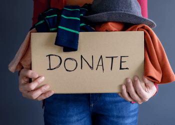 How to prepare your clothes before donating them - Seams For Dreams