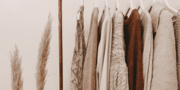 Start-the-journey-of-your-sustainable-closet-Seams-for-Dreams-4